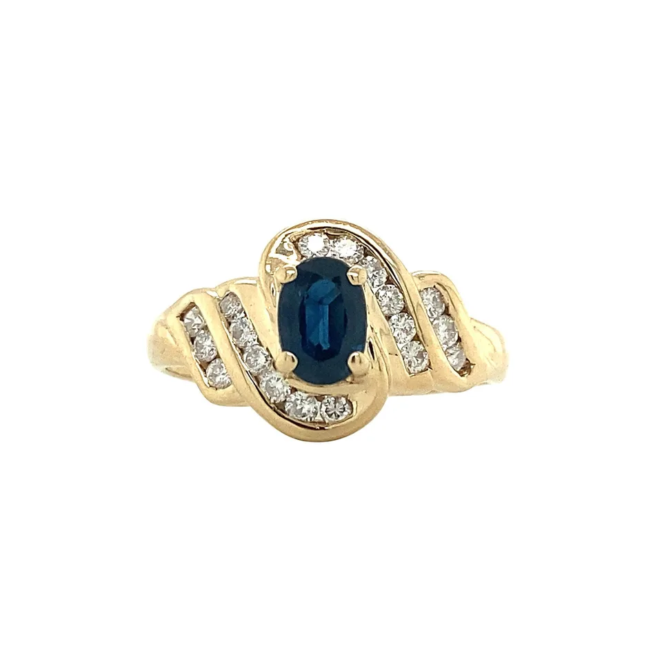 Vintage 14K Gold Ring with Sapphire and Diamond