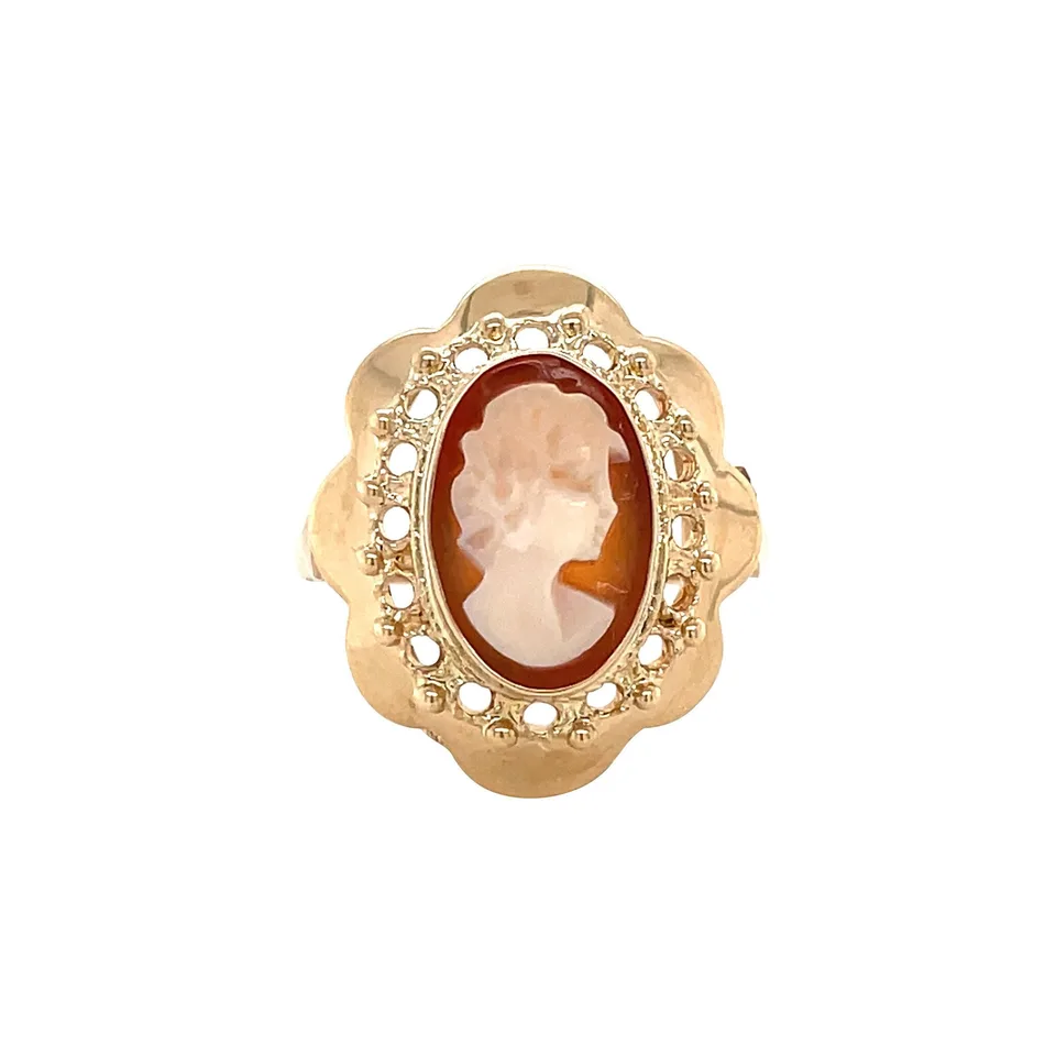Vintage 14K Gold Ring with Cameo