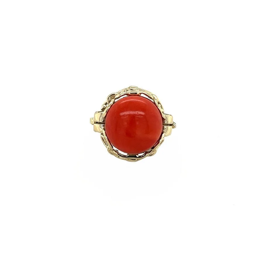 Vintage 8K Gold Ring with Red Coral