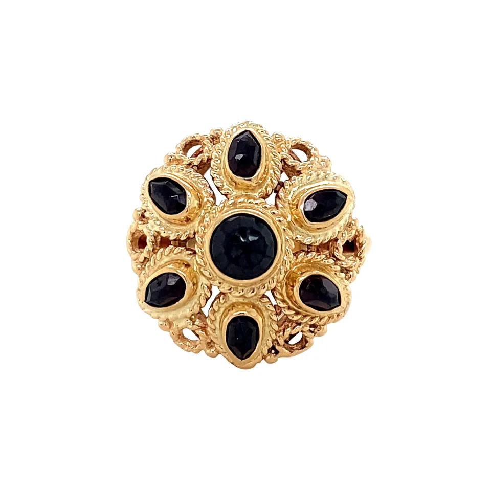 Vintage 14K Gold Ring with Garnet