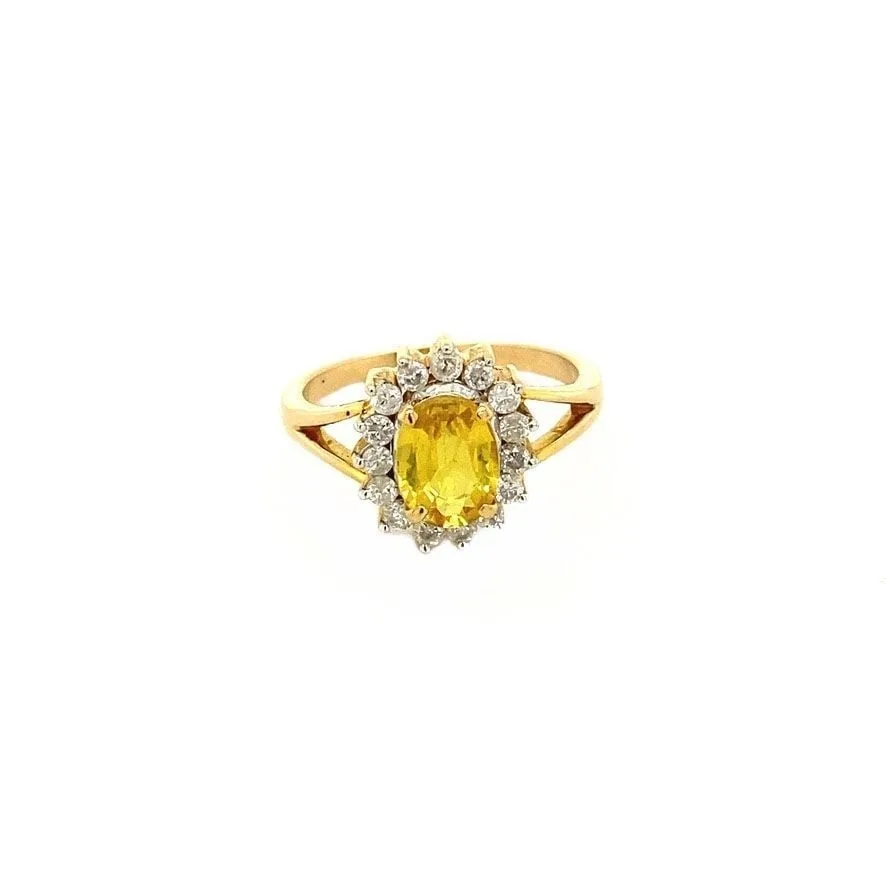 Vintage 18K Gold Ring with Yellow Sapphire and Diamond