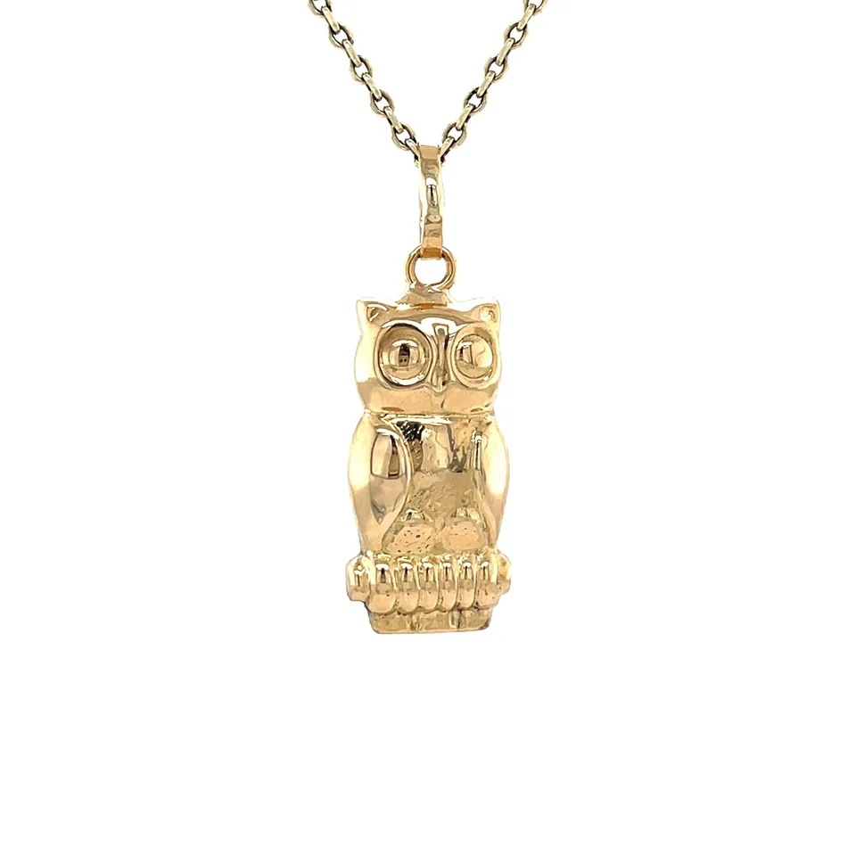 Vintage 14K Gold Uil Pendant