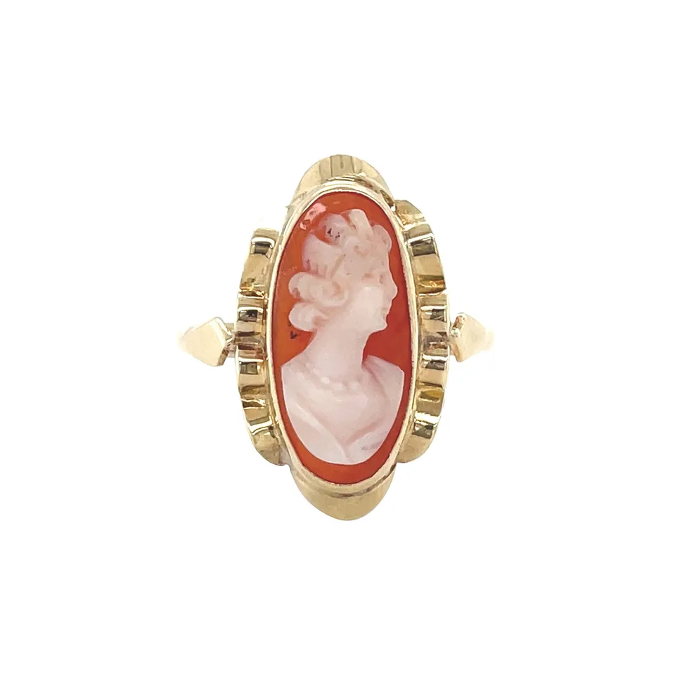 Vintage 14K Gold Ring with Cameo