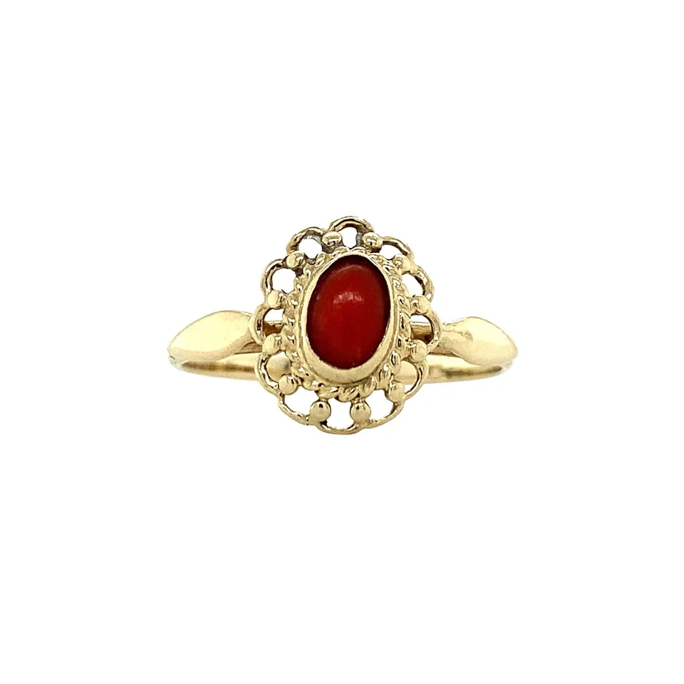 Vintage 14K Gold Ring with Red Coral