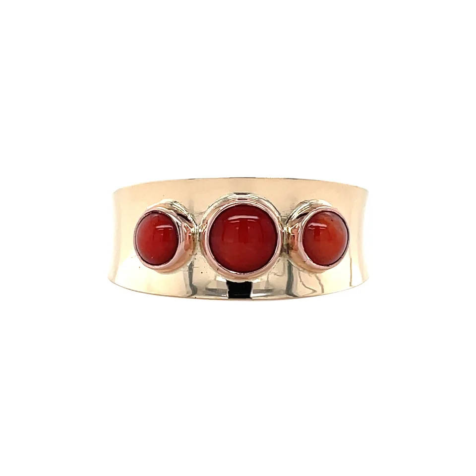 Vintage 14K Gold Ring with Red Coral