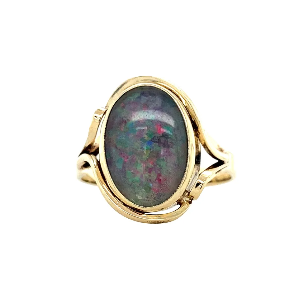 Vintage 9K Gold Ring with Opal Triplet