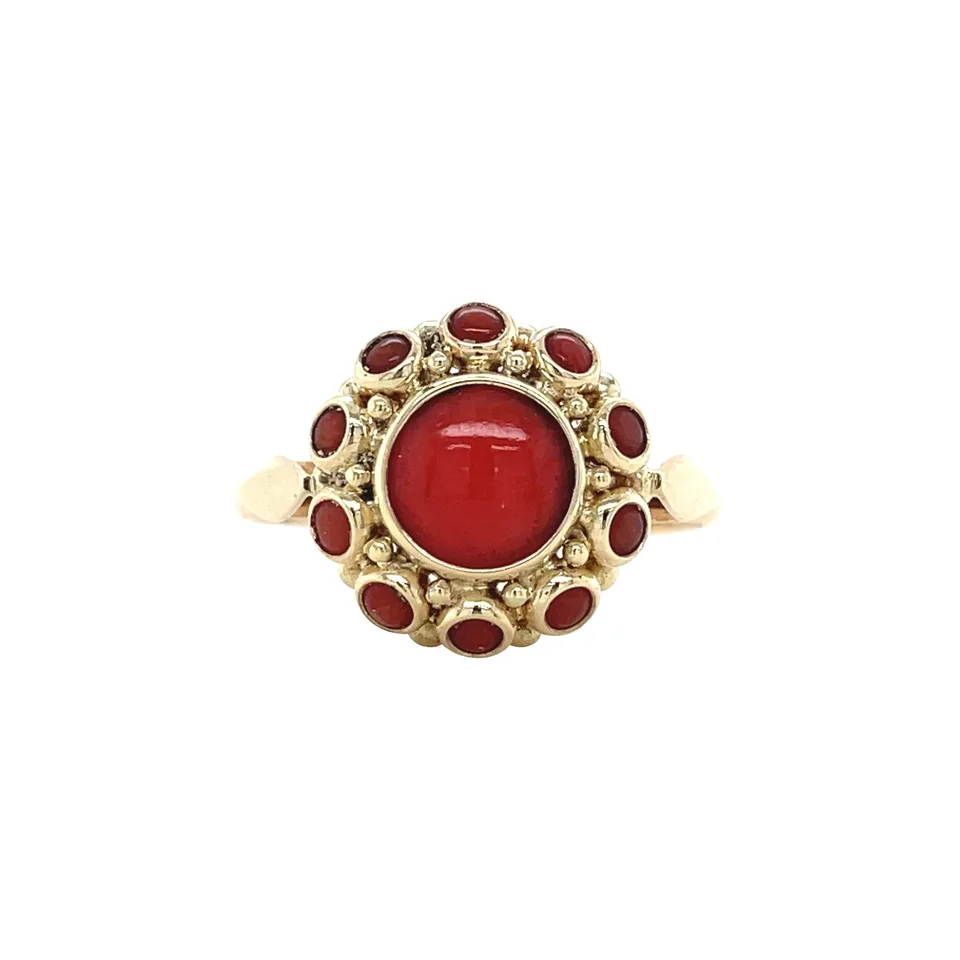 Vintage 14K Gold Cluster Ring with Red Coral