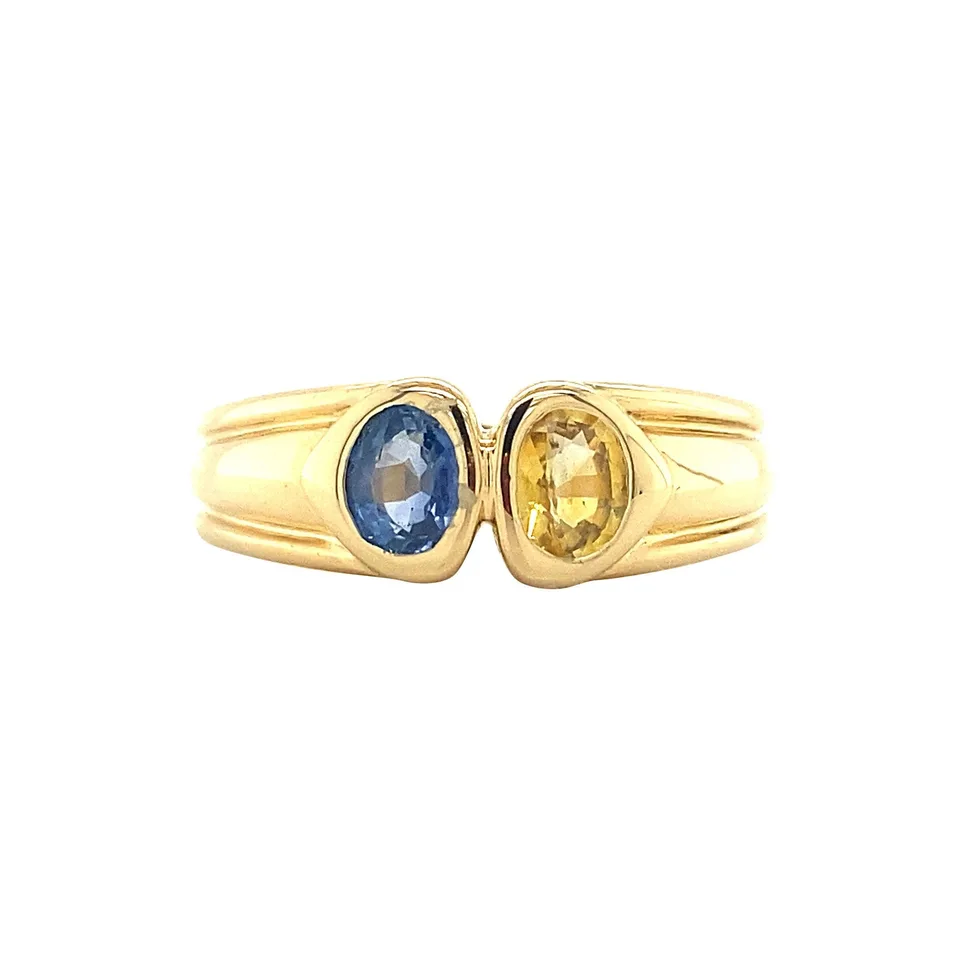 Vintage 18K Gold Ring with Sapphire