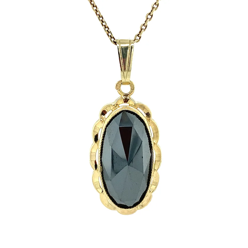 Vintage 14K Gold Pendant with Hematite