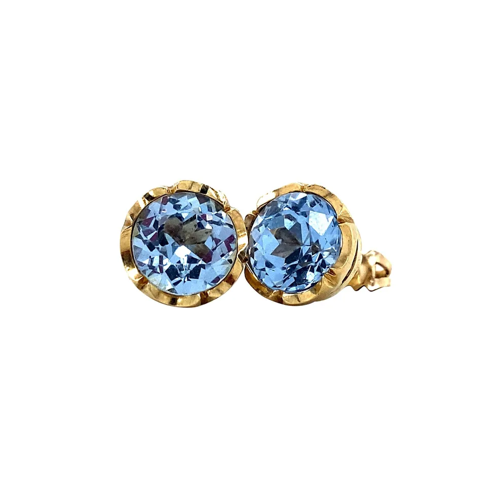 Vintage 14K Gold Stud Earrings with Blue Spinel