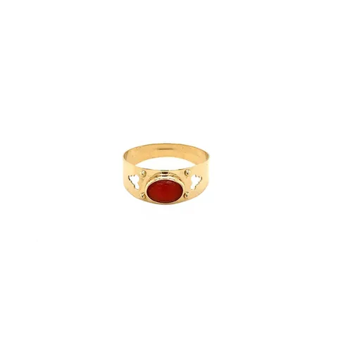Vintage 14K Gold Ring with Red Coral