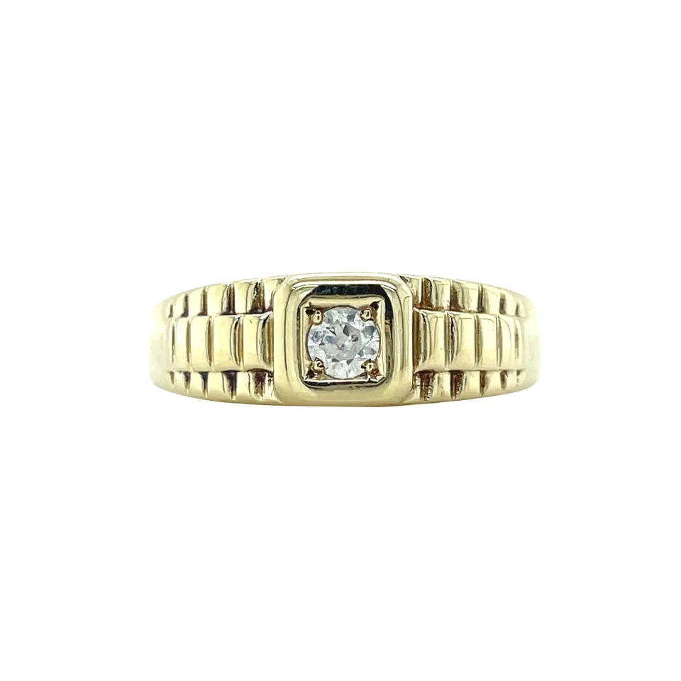 Vintage 14K Gold Ring with Cubic Zirconia