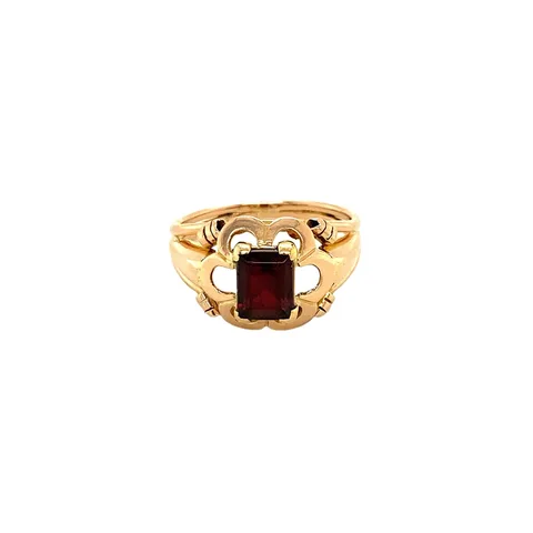 Vintage 18K Rose Gold Ring with Garnet
