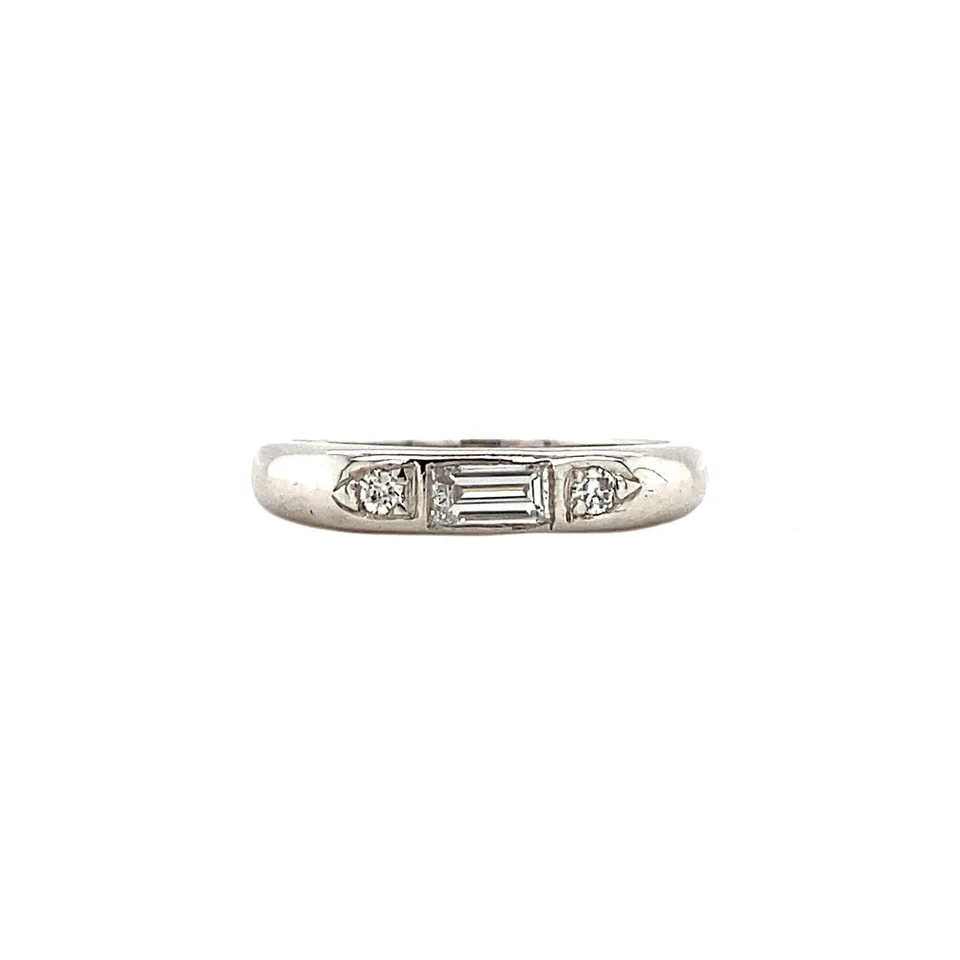 Vintage 14K White Gold Pinky Ring with Diamond