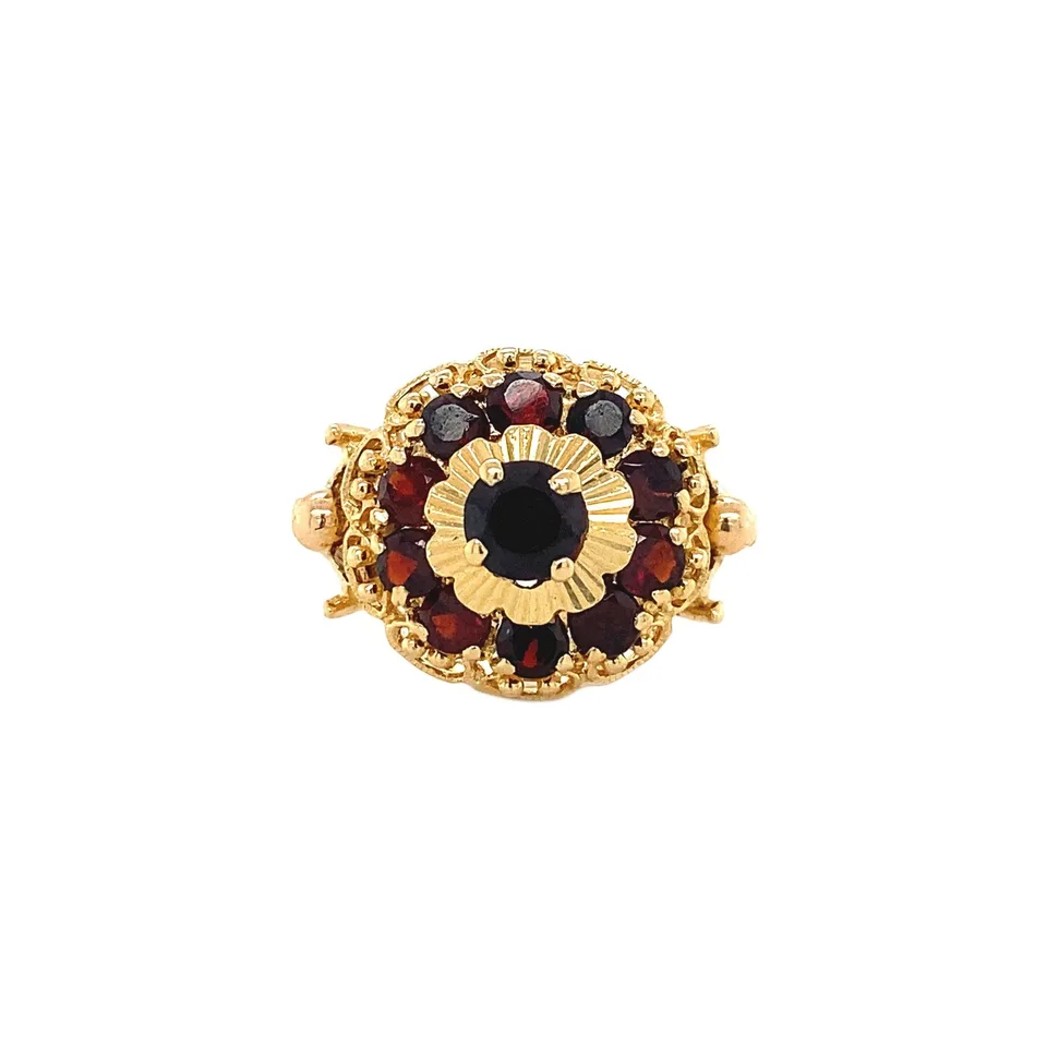 Vintage 18K Gold Cluster Ring with Garnet