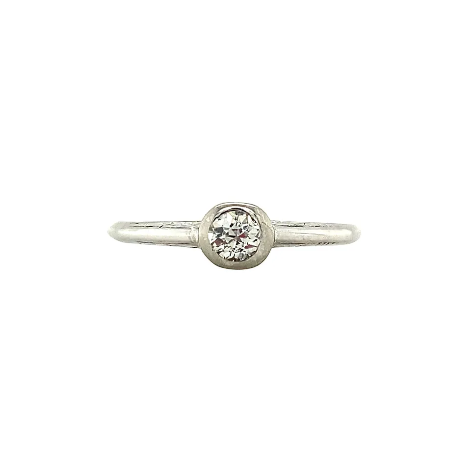 Vintage 14K White Gold Solitaire Ring with Diamond