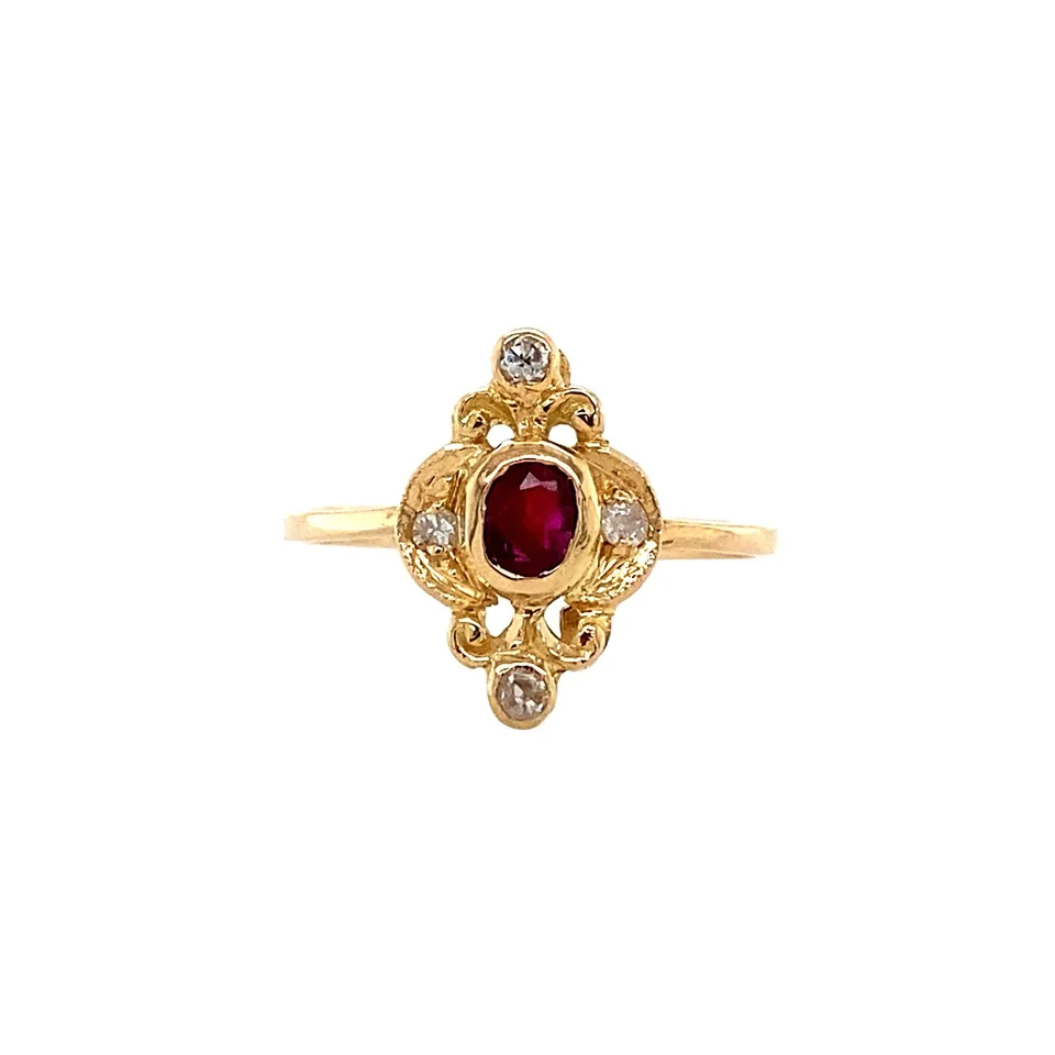 Vintage 18K Gold Ring with Ruby and Diamond