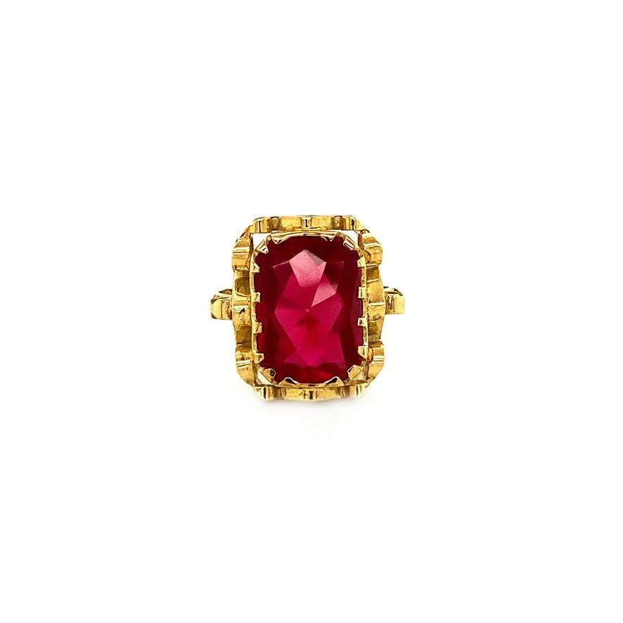 Vintage 14K Gold Ring with Ruby