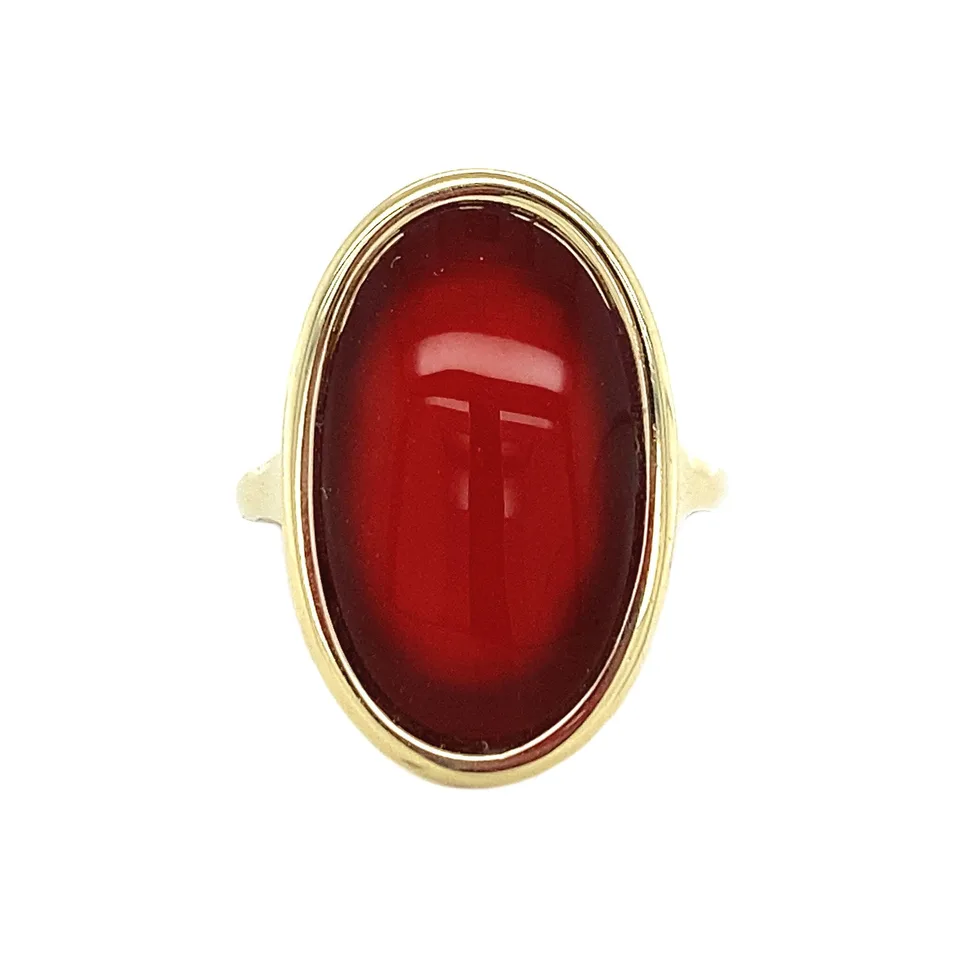 Vintage 14K Gold Ring with Carnelian