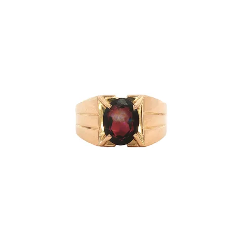 Vintage 18K Gold Ring with Garnet