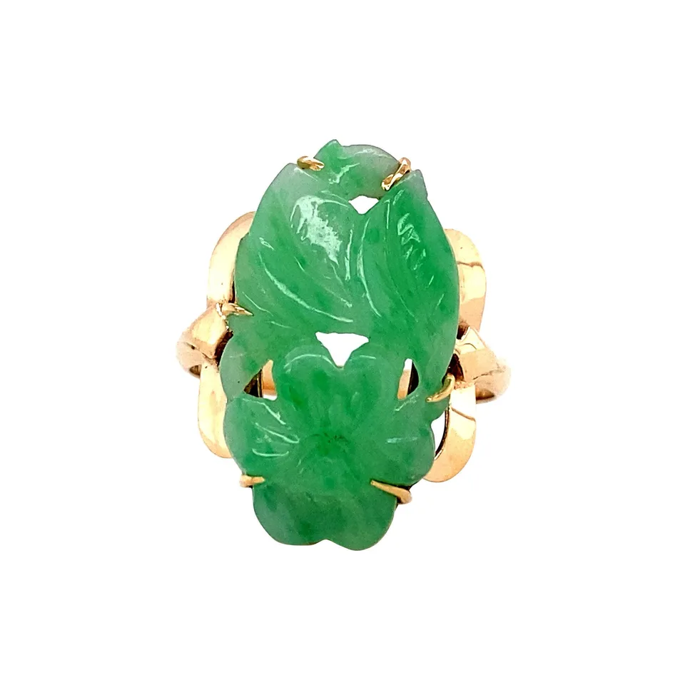 Vintage 14K Gold Ring with Jade