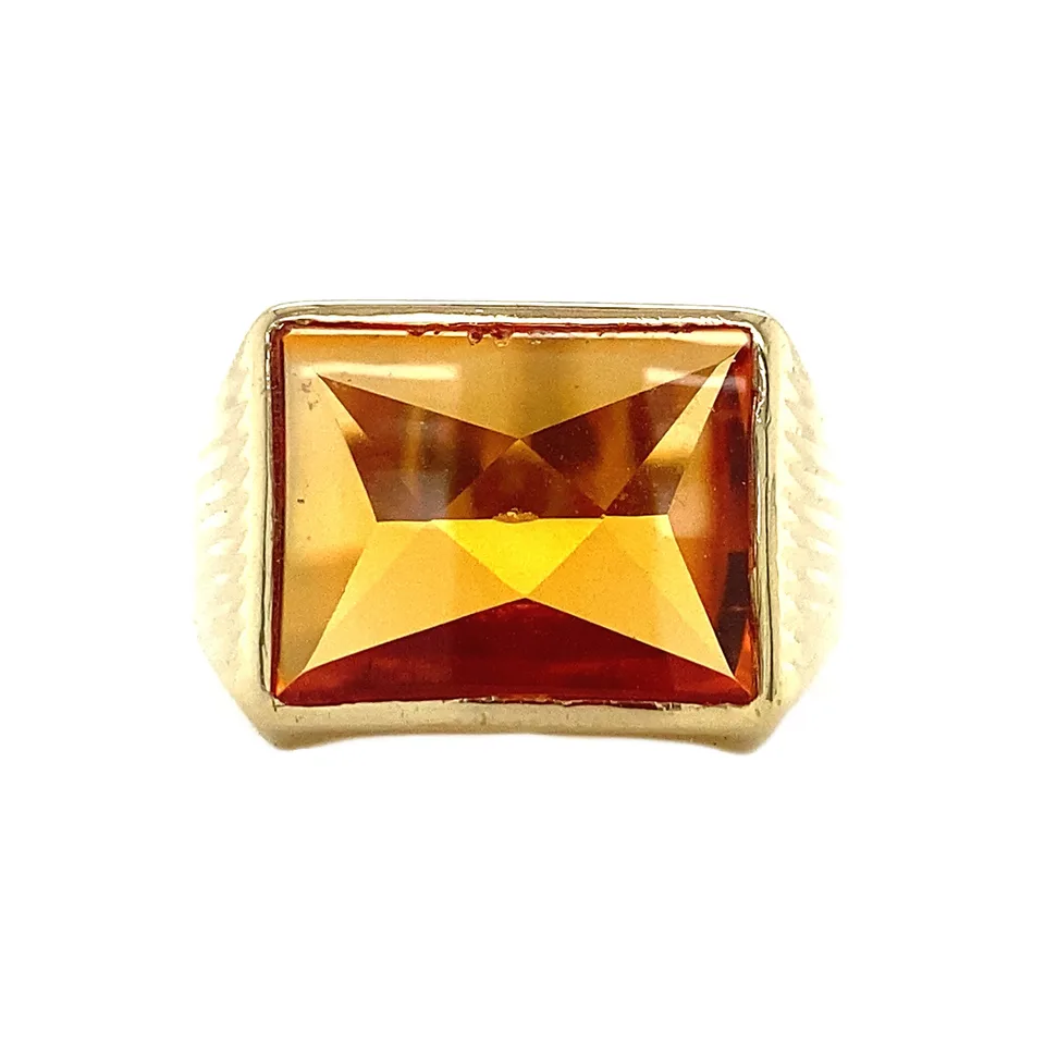 Vintage 14K Gold Ring with Orange Sapphire