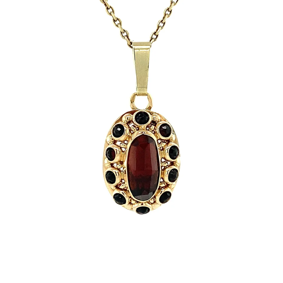 Vintage 14K Gold Cluster Pendant with Garnet