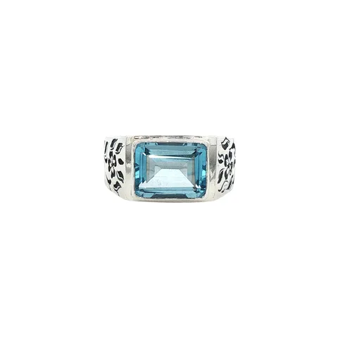 Vintage Sterling Silver Ring with Blue Topaz
