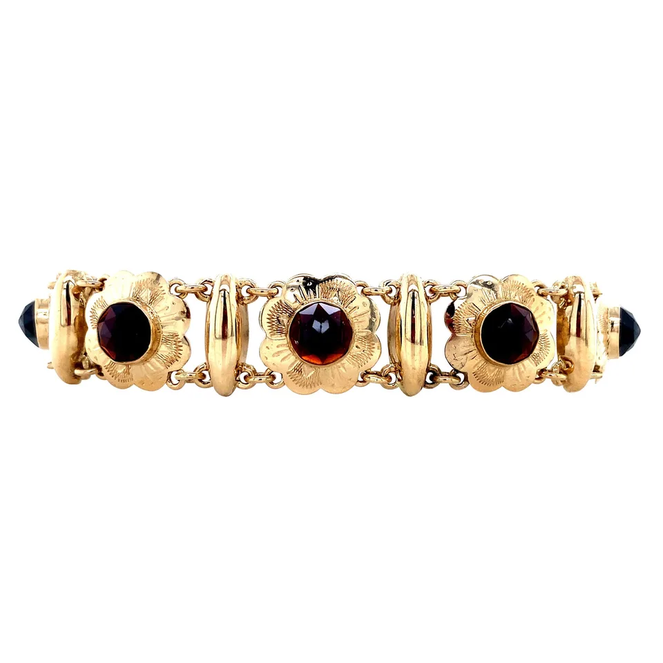 Vintage 14K Gold Boat Link Bracelet with Garnet