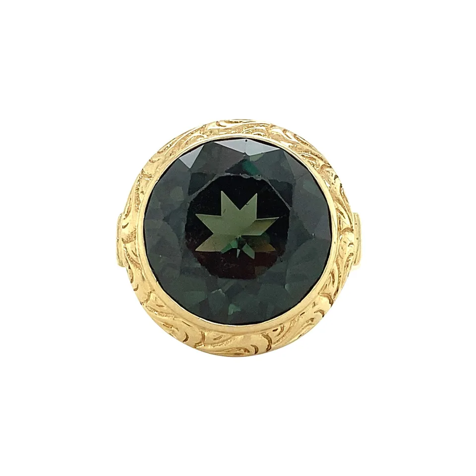 Vintage 14K Gold Ring with Green Spinel