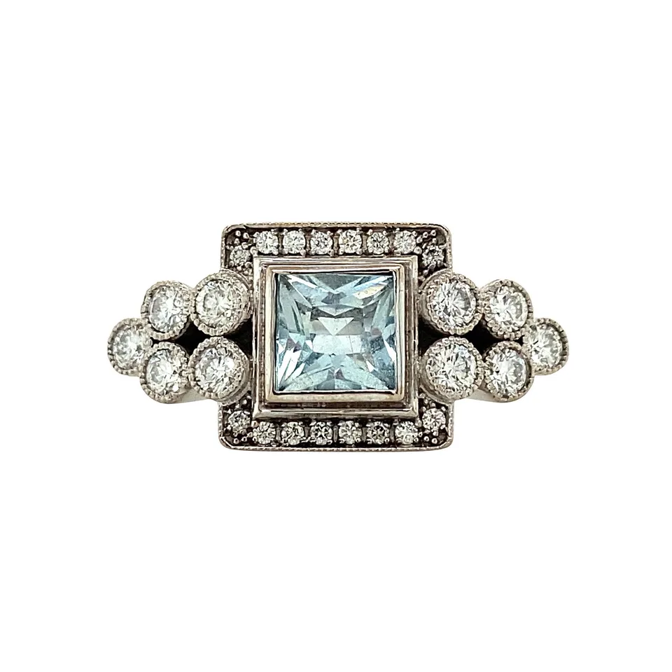 Vintage 18K White Gold Ring with Aquamarine and Diamond