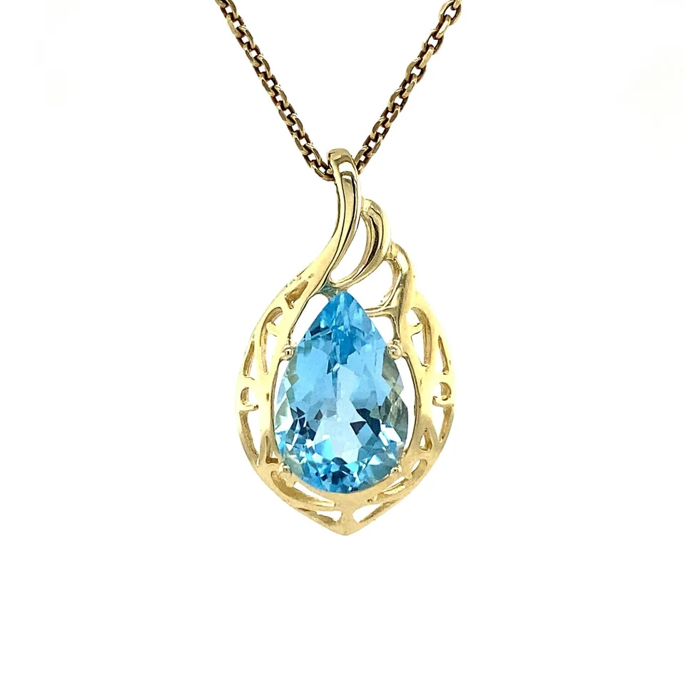 Vintage 14K Gold Pendant with Topaz