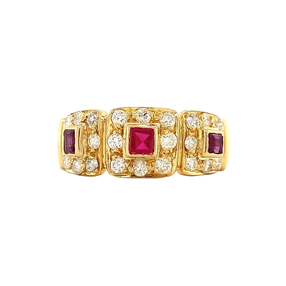 Vintage 18K Gold Ring with Ruby and Diamond
