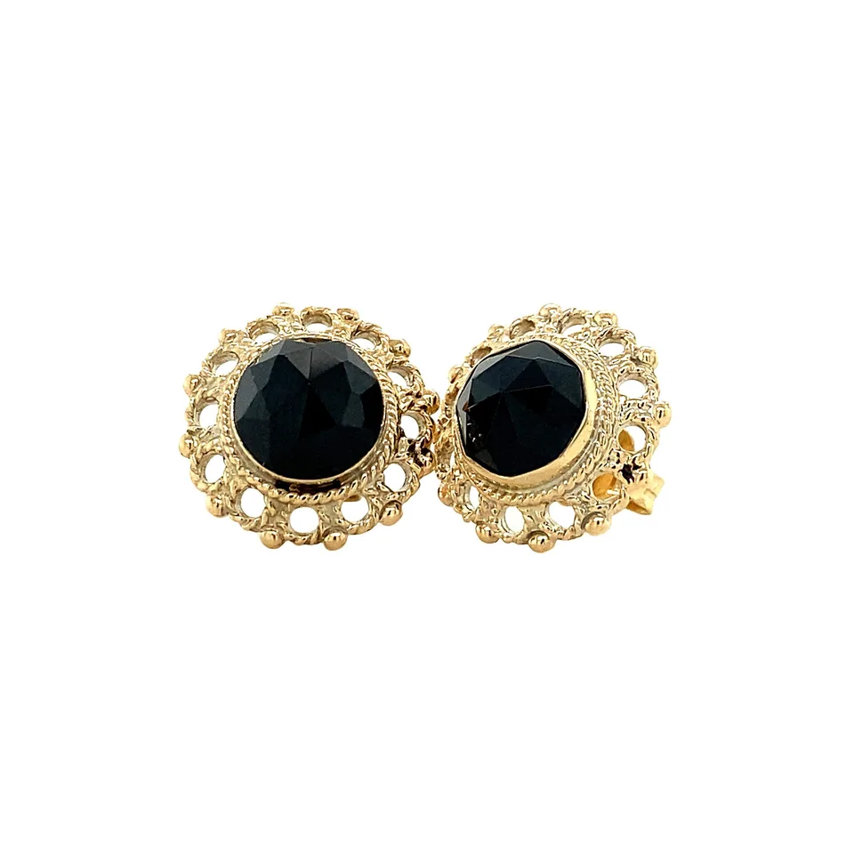 Vintage 14K Gold Stud Earrings with Garnet