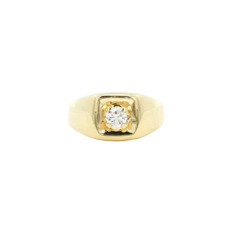 Vintage 14K Gold Signet Ring with Diamond