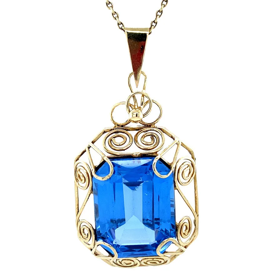 Vintage 14K Gold Pendant with Spinel