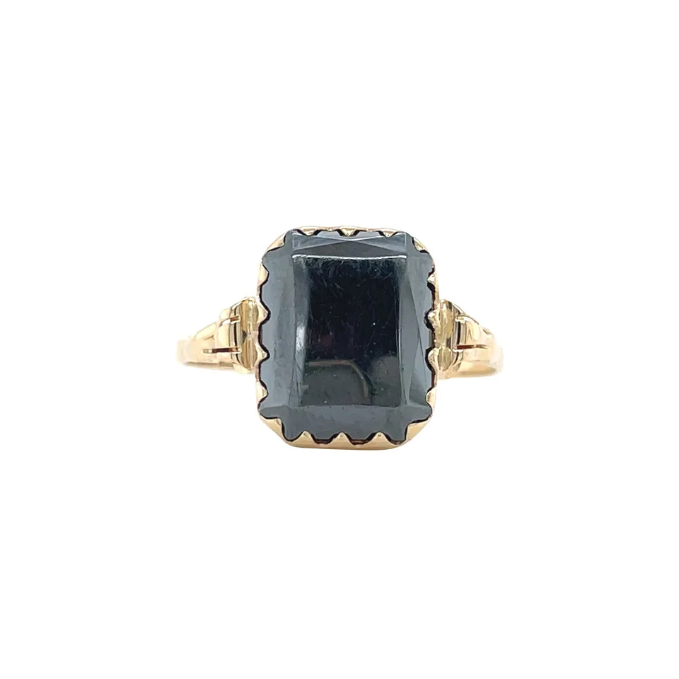 Vintage 14K Gold Ring with Hematite