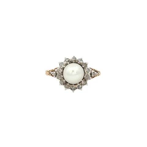 Vintage 14K Gold Ring with Pearl and Diamond