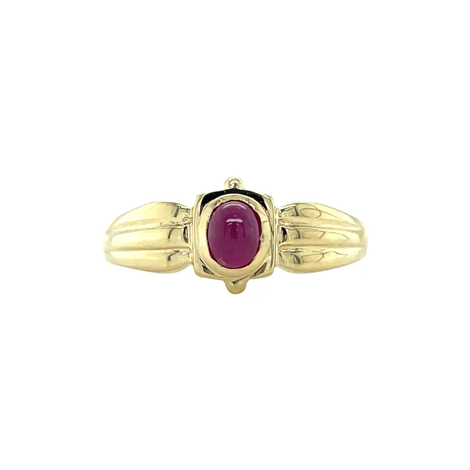 Vintage 14K Gold Ring with Ruby