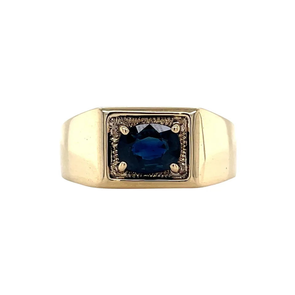 Vintage 14K Gold Zegel Ring with Sapphire
