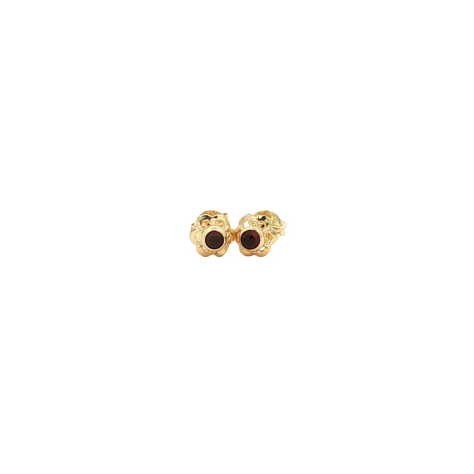 Vintage 14K Gold Stud Earrings with Garnet