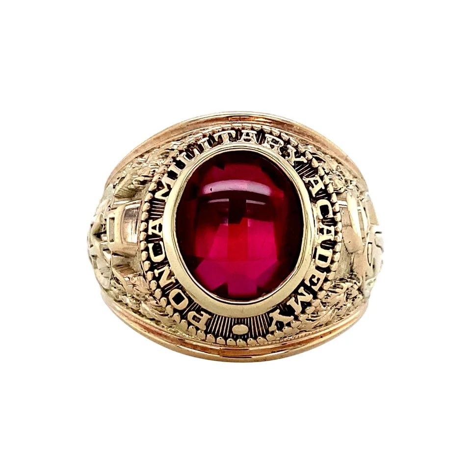 Vintage 10K Gold Ring with Ruby