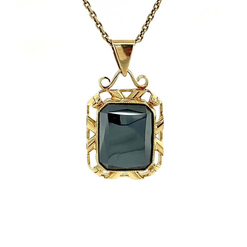 Vintage 14K Gold Pendant with Hematite