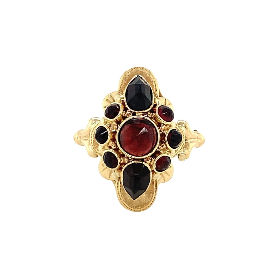 Vintage 14K Gold Cluster Ring with Garnet