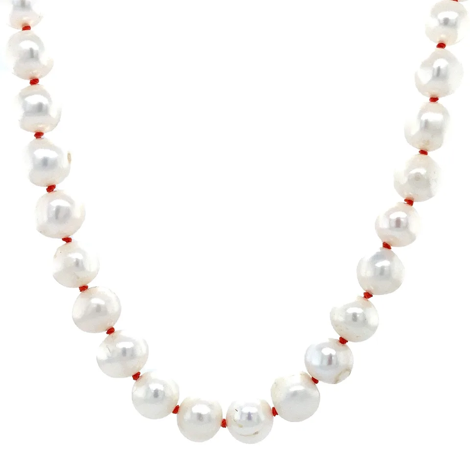 Vintage Pearl Necklace with 14K Gold Fancy Clasp 48 cm