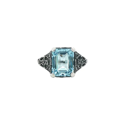 Vintage Sterling Silver Ring with Blue Topaz