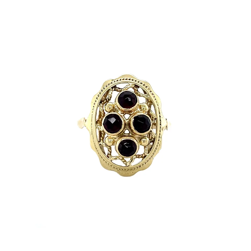 Vintage 14K Gold Ring with Garnet