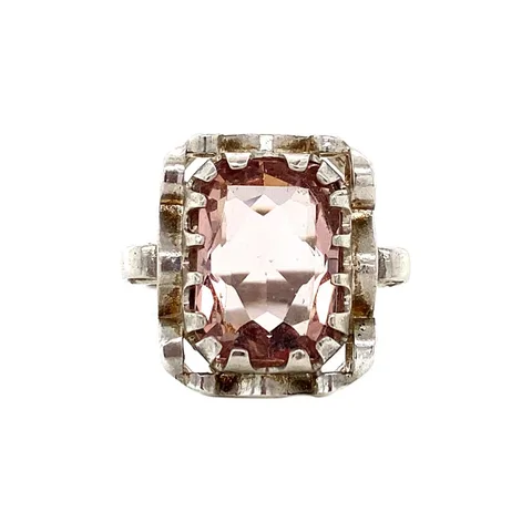 Vintage Queen's Sterling Silver Ring, Peach Moonstone