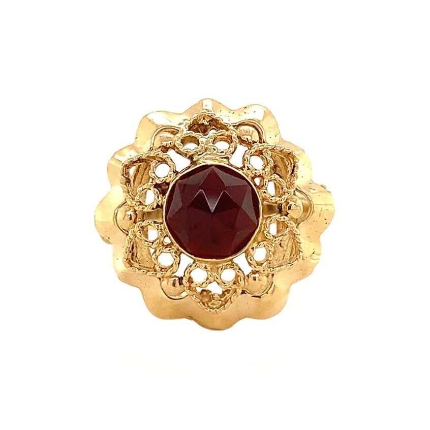 Vintage 14K Gold Ring with Garnet