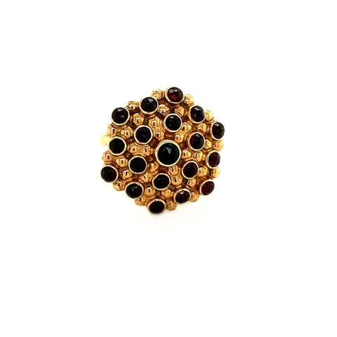 Vintage 14K Gold Ring with Garnet